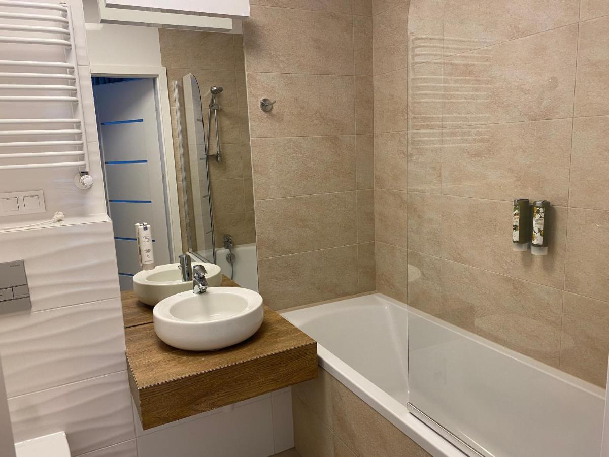 Good Apartments Varsovia Warsaw Luaran gambar
